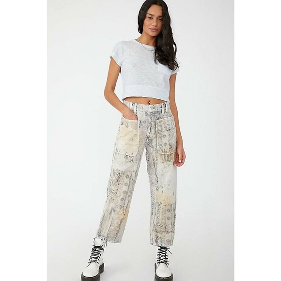 Free People We The Free Slouchy Rancher Eyelet Distressed Cropped Jeans Size 25